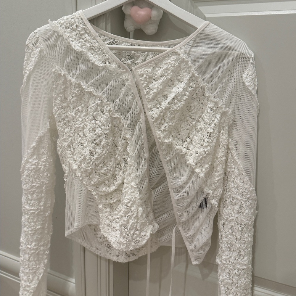 Japan vintage designer united Tokyo White lace mesh detailed Long Sleeve blouse